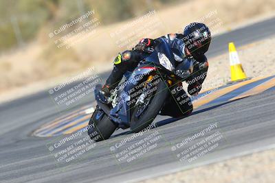 media/Jan-14-2024-SoCal Trackdays (Sun) [[2e55ec21a6]]/Turn 6 (125pm)/